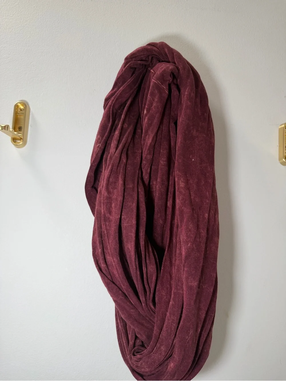 Buckle Distressed Maroon Infinity Loop Scarf - Picture 1 of 2